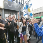 Mayra Mendoza se hizo presente en la marcha y arremetió contra las políticas de ajuste y la inflación.
