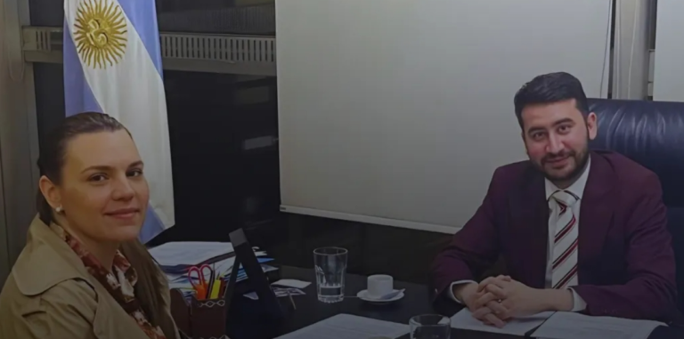 Reunión entre Nahuel Sotelo y Lorena Petrovich para proyectar una estrategia política en Quilmes