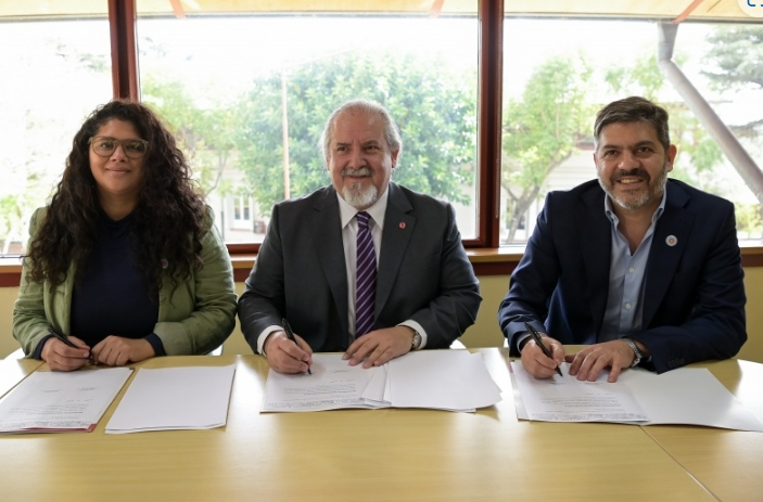 La provincia firma convenio con la UNQ para fortalecer la asistencia en barrios populares
