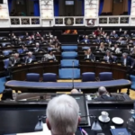 El «RIGI Kicillof» dio un paso fundamental en la Legislatura bonaerense: qué cambia