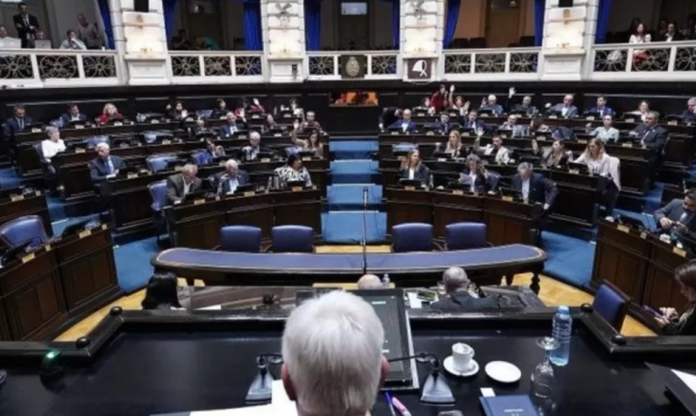 El «RIGI Kicillof» dio un paso fundamental en la Legislatura bonaerense: qué cambia
