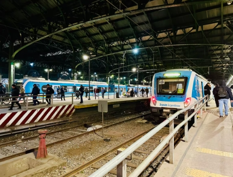 Comenzó el paro de transporte: ¿qué servicios se verán afectados este miércoles?
