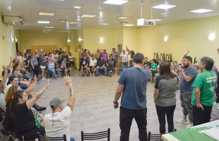 Municipales anuncian paro y movilización para el 5 de noviembre