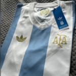 La camiseta homenaje que podría utilizar la Selección ante Paraguay