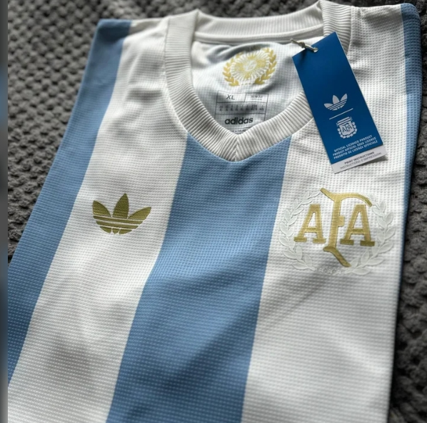 La camiseta homenaje que podría utilizar la Selección ante Paraguay