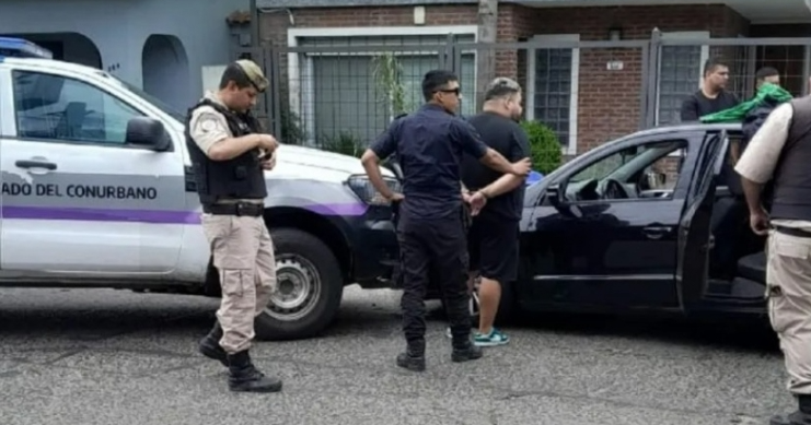 Tres hombres fueron detenidos tras choque con patrullero en Quilmes