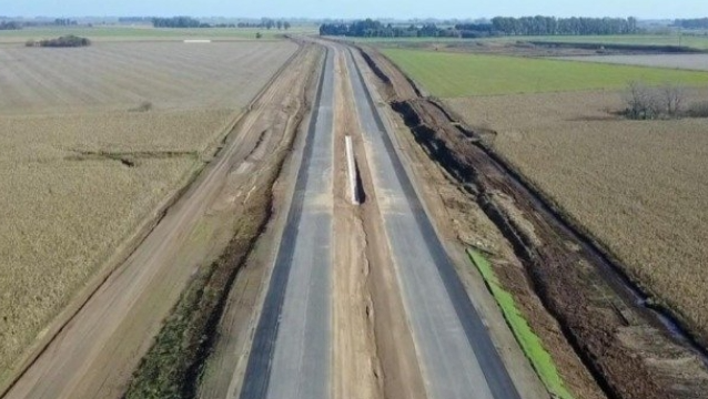 El Gobierno avanza con la privatización de rutas nacionales.