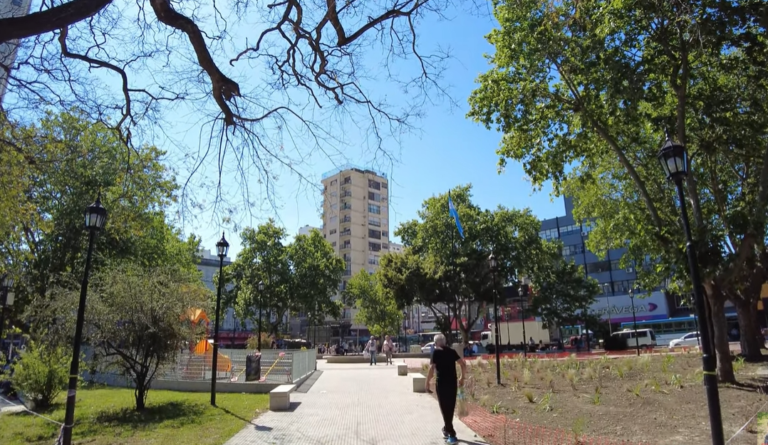 Volvio el calor a Quilmes cuál es el pronóstico del tiempo para el 5 de marzo de 2025