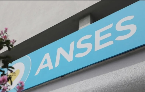 Calendario ANSES: quiénes cobran con aumento y bono en mayo 2025