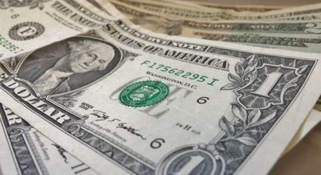 A cuánto cerró el dólar blue hoy, 19 de mayo de 2025
