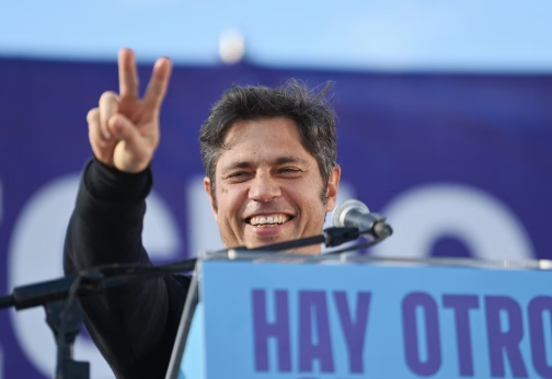 Tras fuertes críticas al Gobierno y un mensaje a la interna peronista, Axel Kicillof lanzó su espacio político en clave electoral