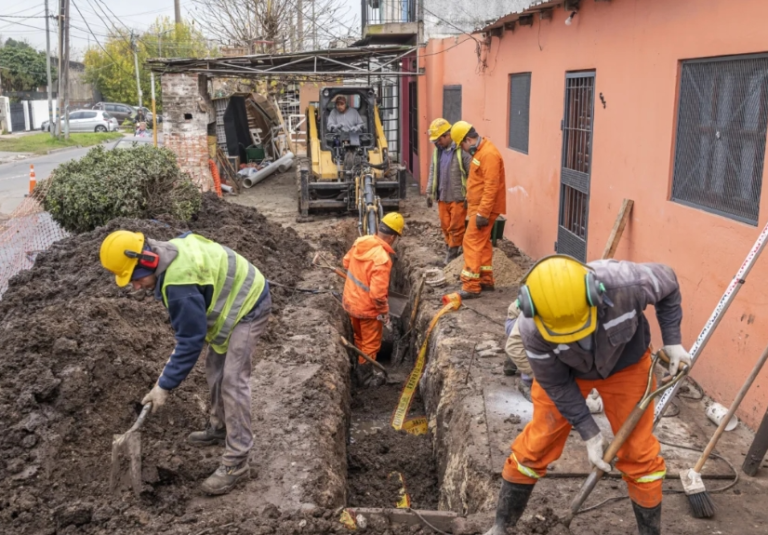 Avanza la reurbanización en Villa Itati y ya cambia la vida de más de 20 mil vecinos