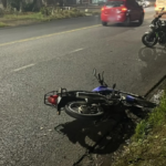 Conurbano picante :intentaron robarle el auto a dos policías y se enfrentaron a tiros,falleció un delincuente