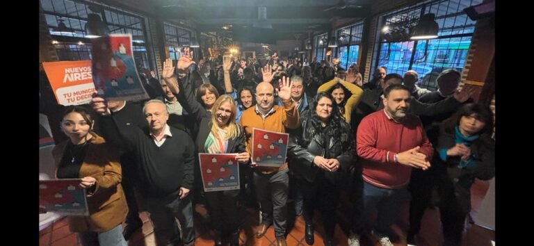 QUILMES: “NUEVOS AIRES” PRESENTÓ A SUS CANDIDATOS LOCALES